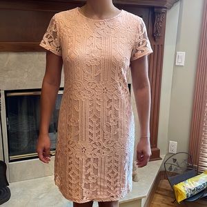 Julia Jordan Pale Pink Lace Dress w/ Back Pink Grain Goose Ribbon Tie, Size 10.